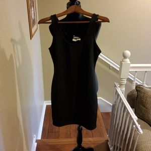 Windsor | Bodycon Fitted Black dress *NWT*